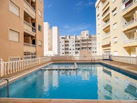 Prodej bytu 2+1, Torrevieja, Španělsko, 38 m2