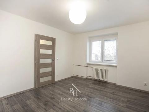 Pronájem bytu 1+1, Kladno, Vítězná, 32 m2