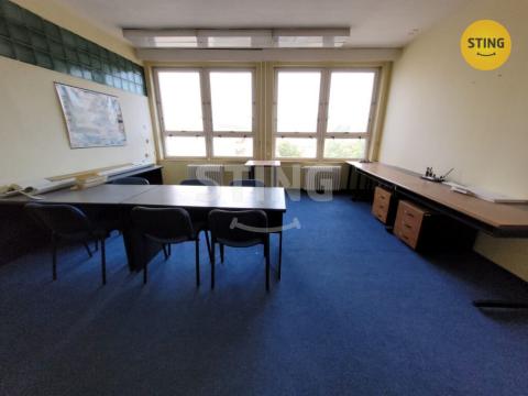 Pronájem kanceláře, Opava, Horní náměstí, 37 m2