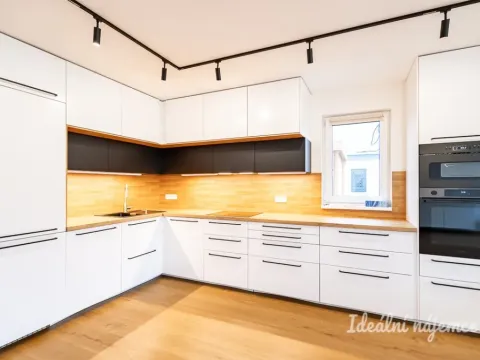 Pronájem bytu 4+kk, Horoušany, Kubišova, 120 m2