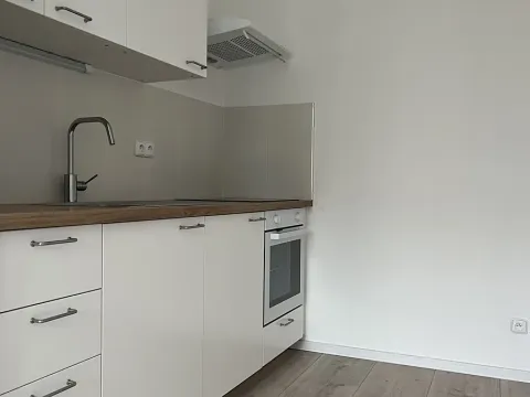 Prodej bytu 2+kk, Praha - Řepy, Laudova, 33 m2