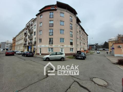 Pronájem obchodního prostoru, Olomouc, Poupětova, 89 m2