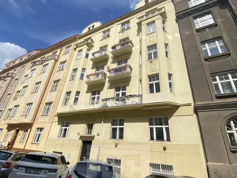 Prodej bytu 2+kk, Praha - Holešovice, Dobrovského, 66 m2