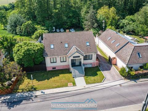 Prodej ubytování, Vrbovec, 390 m2