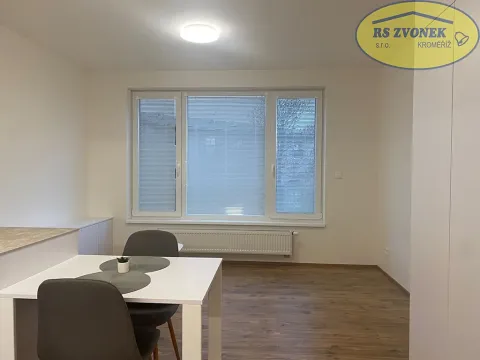 Pronájem bytu 1+kk, Kroměříž, Obvodová, 32 m2