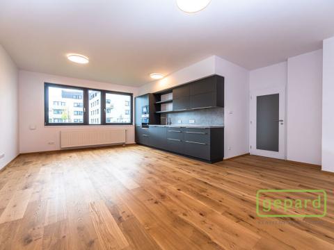 Prodej bytu 3+kk, Horoměřice, Karla IV., 82 m2