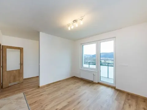 Pronájem bytu 1+kk, Praha - Hodkovičky, Šífařská, 42 m2