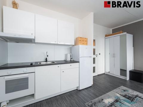 Prodej bytu 1+kk, Brno - Líšeň, Molákova, 32 m2