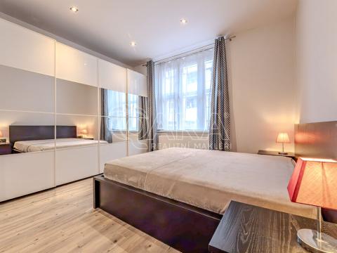 Pronájem bytu 2+kk, Praha - Holešovice, Stupkova, 61 m2