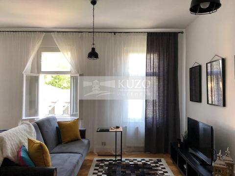 Prodej bytu 1+kk, Karlovy Vary, Sadová, 46 m2