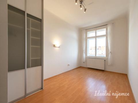 Pronájem bytu 2+1, Praha - Vinohrady, Korunní, 52 m2