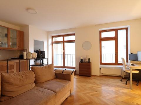 Pronájem bytu 2+kk, Praha - Vinohrady, Francouzská, 55 m2