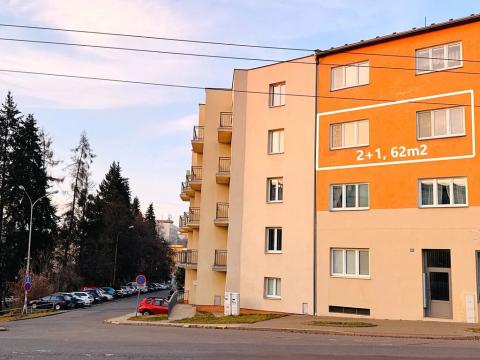 Pronájem bytu 2+1, Zlín, Štefánikova, 62 m2