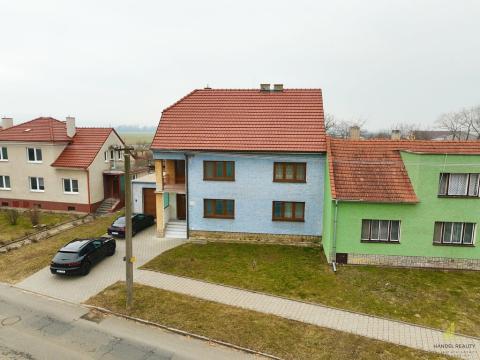 Prodej rodinného domu, Hroznová Lhota, 230 m2