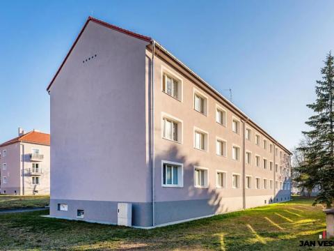 Pronájem bytu 2+1, Praha - Čakovice, Lužnická, 58 m2