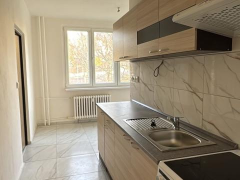 Pronájem bytu 2+1, Děčín - Děčín VI-Letná, 70 m2