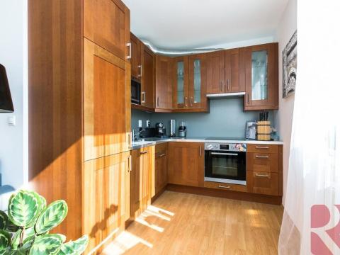 Pronájem bytu 2+kk, Praha - Háje, Jurkovičova, 62 m2