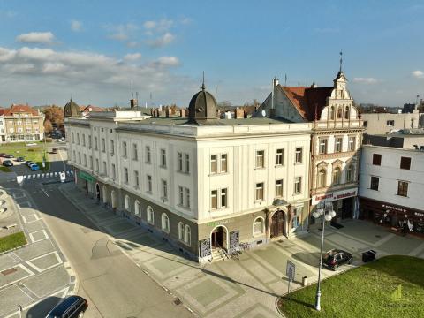 Pronájem obchodního prostoru, Prostějov, Pernštýnské nám., 80 m2