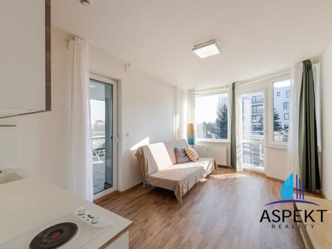 Pronájem bytu 1+kk, Praha - Hostivař, Hornoměcholupská, 22 m2