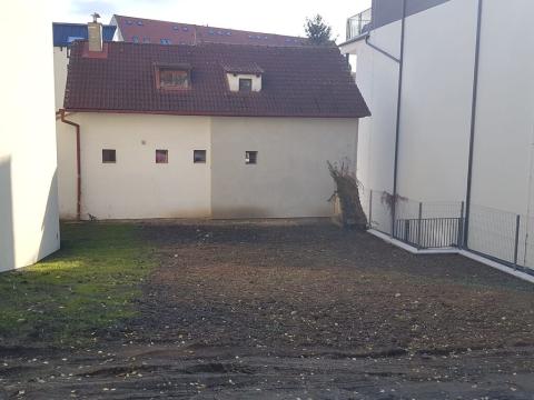 Prodej komerčního pozemku, Praha - Střížkov, U kapliček, 167 m2