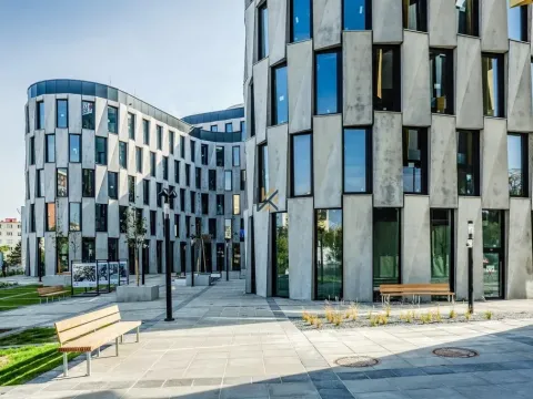 Pronájem kanceláře, Praha - Vokovice, Evropská, 600 m2