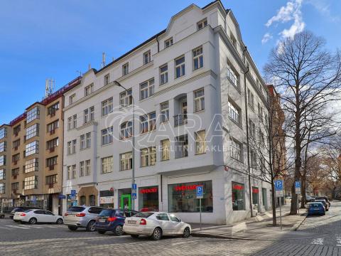 Pronájem kanceláře, Praha, 128 m2