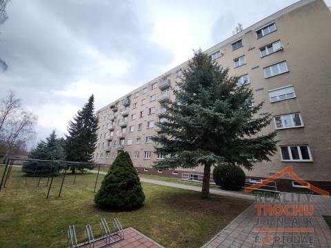 Prodej bytu 2+1, Hradec Králové, třída SNP, 56 m2