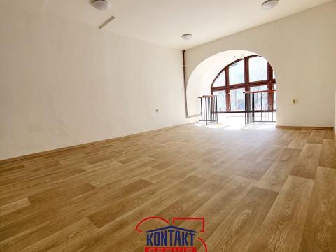 Pronájem bytu 2+1, České Budějovice, nám. Přemysla Otakara II., 86 m2