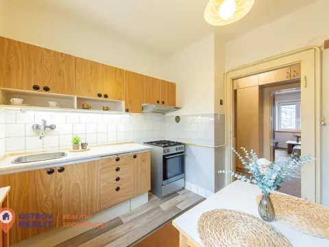 Prodej bytu 3+1, Krnov, Nádražní, 78 m2