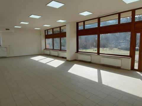 Pronájem obchodního prostoru, Vsetín, Jasenická, 147 m2