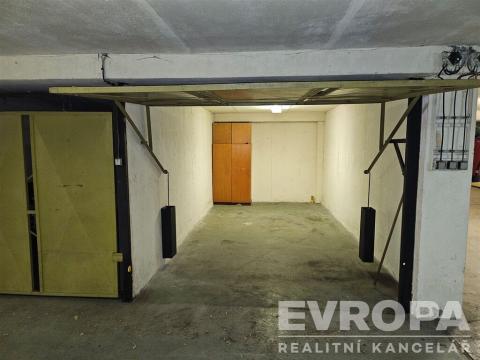 Prodej garáže, Praha - Veleslavín, Na okraji, 18 m2