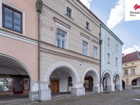 Prodej rodinného domu, Nové Město nad Metují, Husovo náměstí, 740 m2