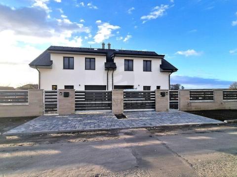 Prodej rodinného domu, Přerov nad Labem, 126 m2