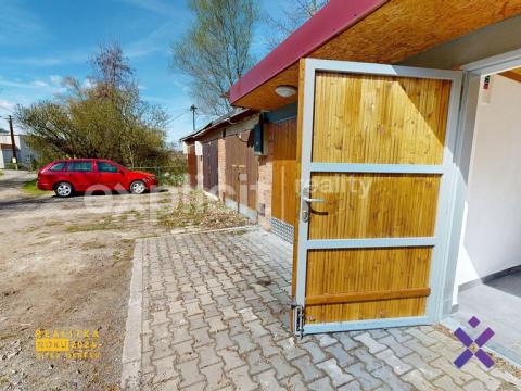 Pronájem garáže, Zlín - Příluky, 14 m2