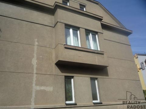 Pronájem bytu 1+kk, Praha - Jinonice, V Roháčích, 20 m2