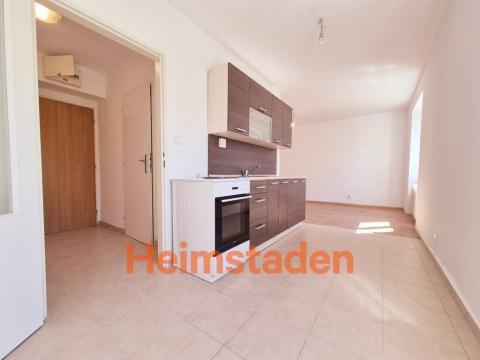 Pronájem bytu 1+kk, Havířov - Město, Hlavní třída, 28 m2