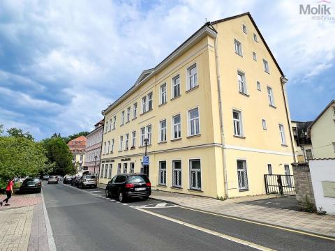 Pronájem bytu 2+1, Teplice, Lípová, 82 m2