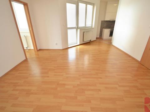 Pronájem bytu 2+kk, Praha - Strašnice, Strančická, 58 m2