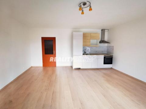 Pronájem bytu 1+kk, Praha - Libeň, Na kopečku, 41 m2