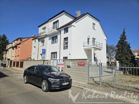 Prodej bytu 3+1, Praha - Kobylisy, Ořechová, 103 m2