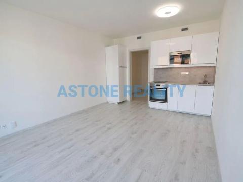 Pronájem bytu 1+kk, Praha - Třebonice, Do zahrádek I, 36 m2