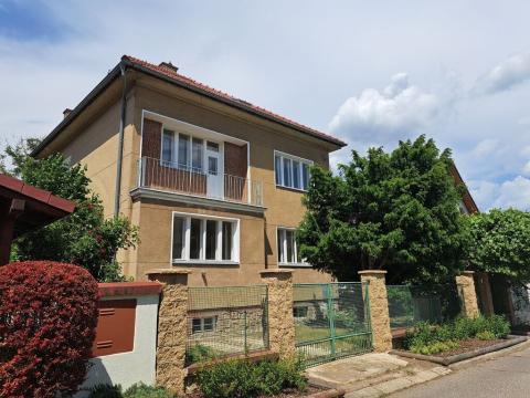 Pronájem rodinného domu, Praha - Stodůlky, K Fialce, 250 m2