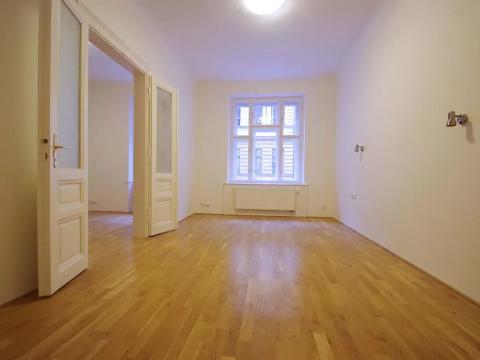 Pronájem bytu 4+kk, Praha - Smíchov, Kořenského, 85 m2