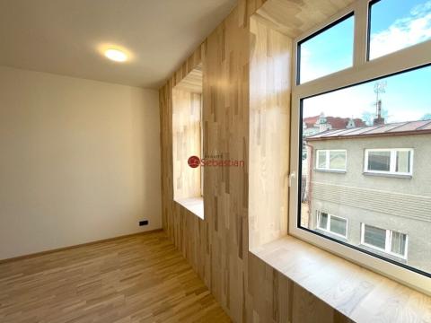 Pronájem bytu 2+kk, Hořice, 33 m2