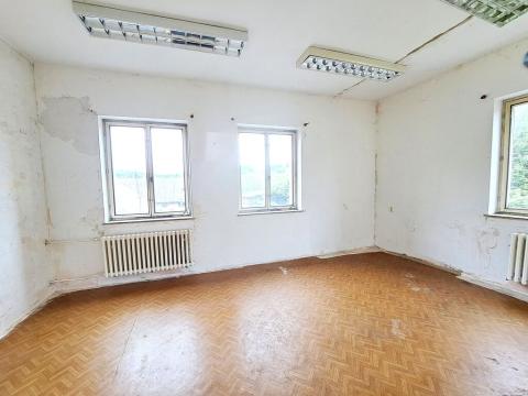 Pronájem skladu, Zákolany, 32 m2
