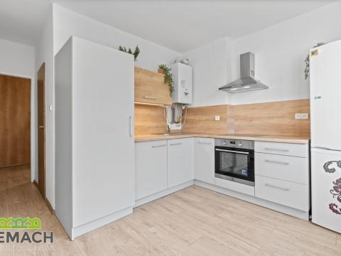 Pronájem bytu 2+1, Uherské Hradiště, Za Alejí, 69 m2