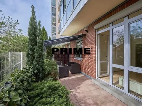 Pronájem bytu 2+kk, Praha - Vinohrady, U Zvonařky, 50 m2
