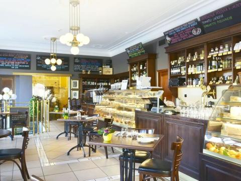 Pronájem restaurace, Praha - Nusle, Jaromírova, 353 m2