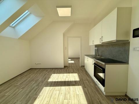Pronájem bytu 2+kk, Rajhrad, Stará pošta, 31 m2