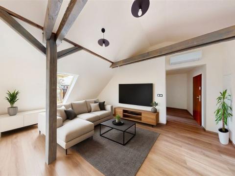 Prodej bytu 2+kk, Praha - Hloubětín, Konzumní, 60 m2